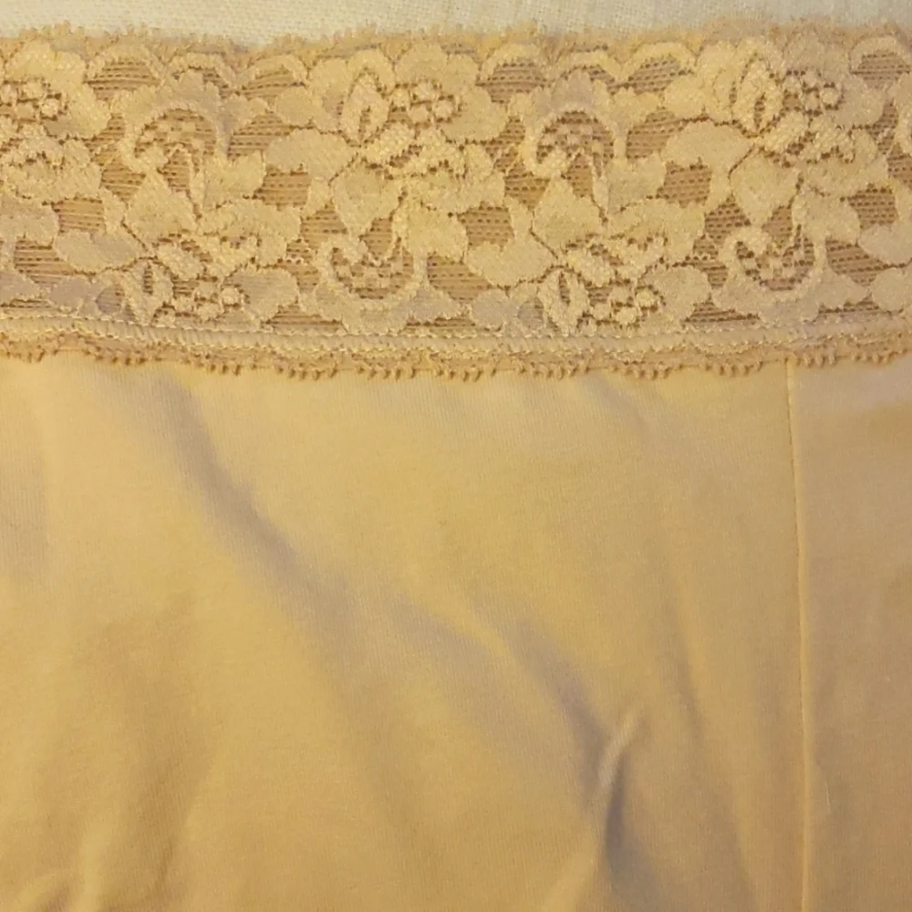Maidenform Dream Lace Trimmed Nude Boyshort Size 2X